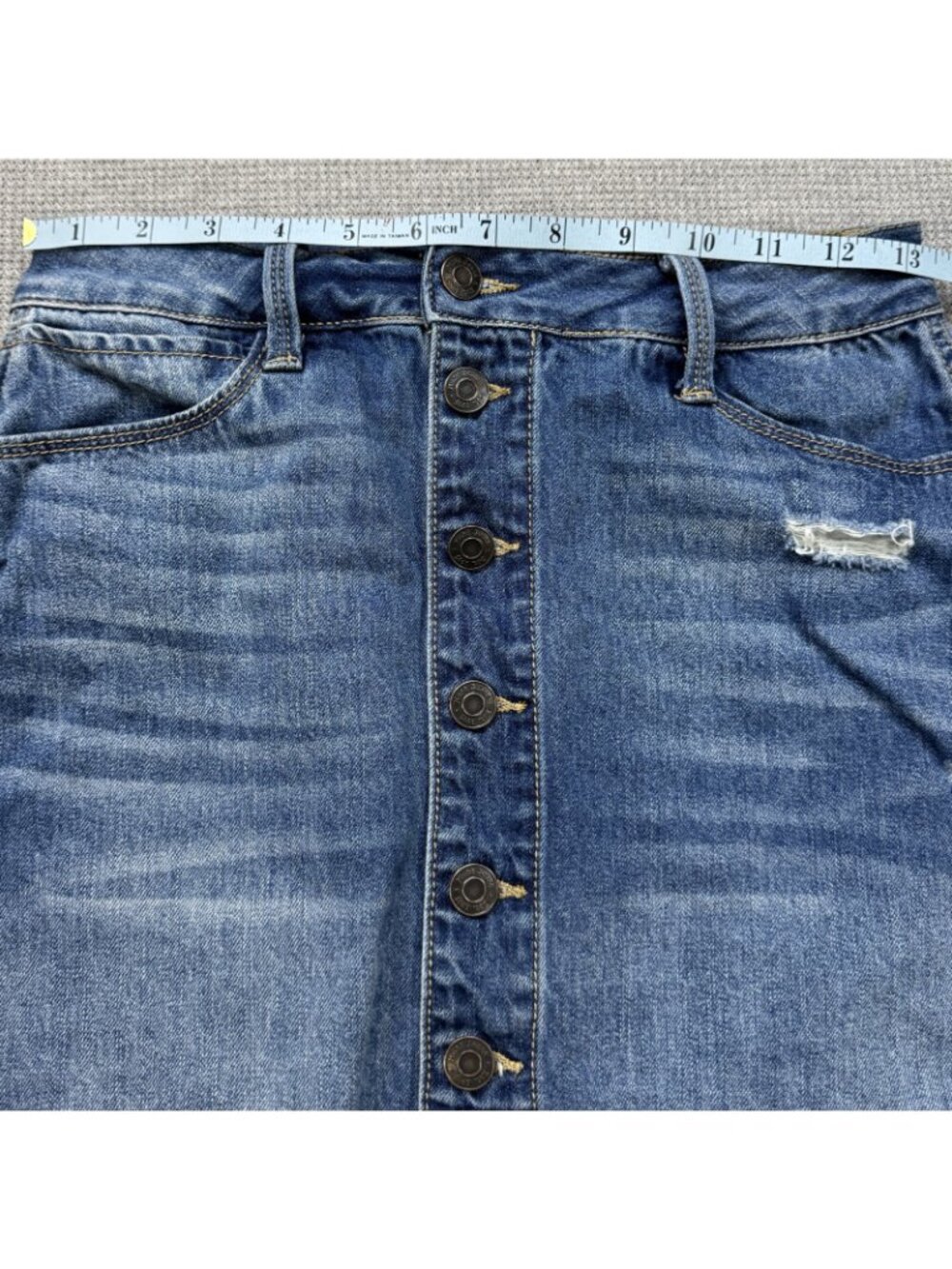 Mudd Denim Skirt Womens Size 1 Blue Distressed Button Front FLX Stretch Raw Hem - Picture 8 of 12